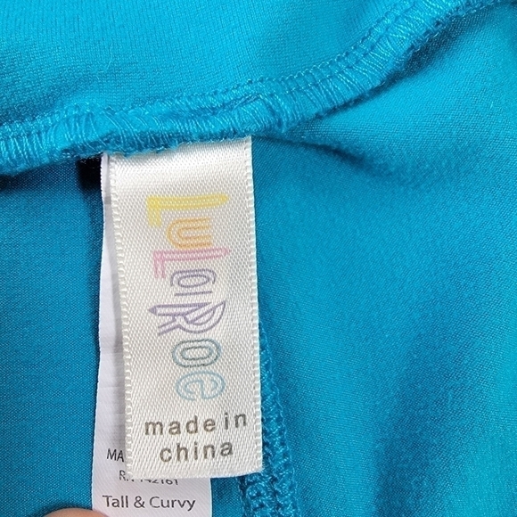 Lularoe☆ Turquoise Tall Curvey Leggings Poly/Spandex Solid EUC - Picture 3 of 7